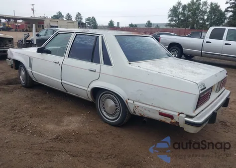 1980 Mercury Zephyr z USA, uszkodzony, nr VIN 0000000X32D628443